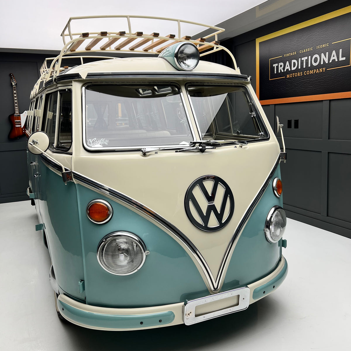 1966 Volkswagen Microbus Deluxe Samba 23 Window – Traditional Motors ...