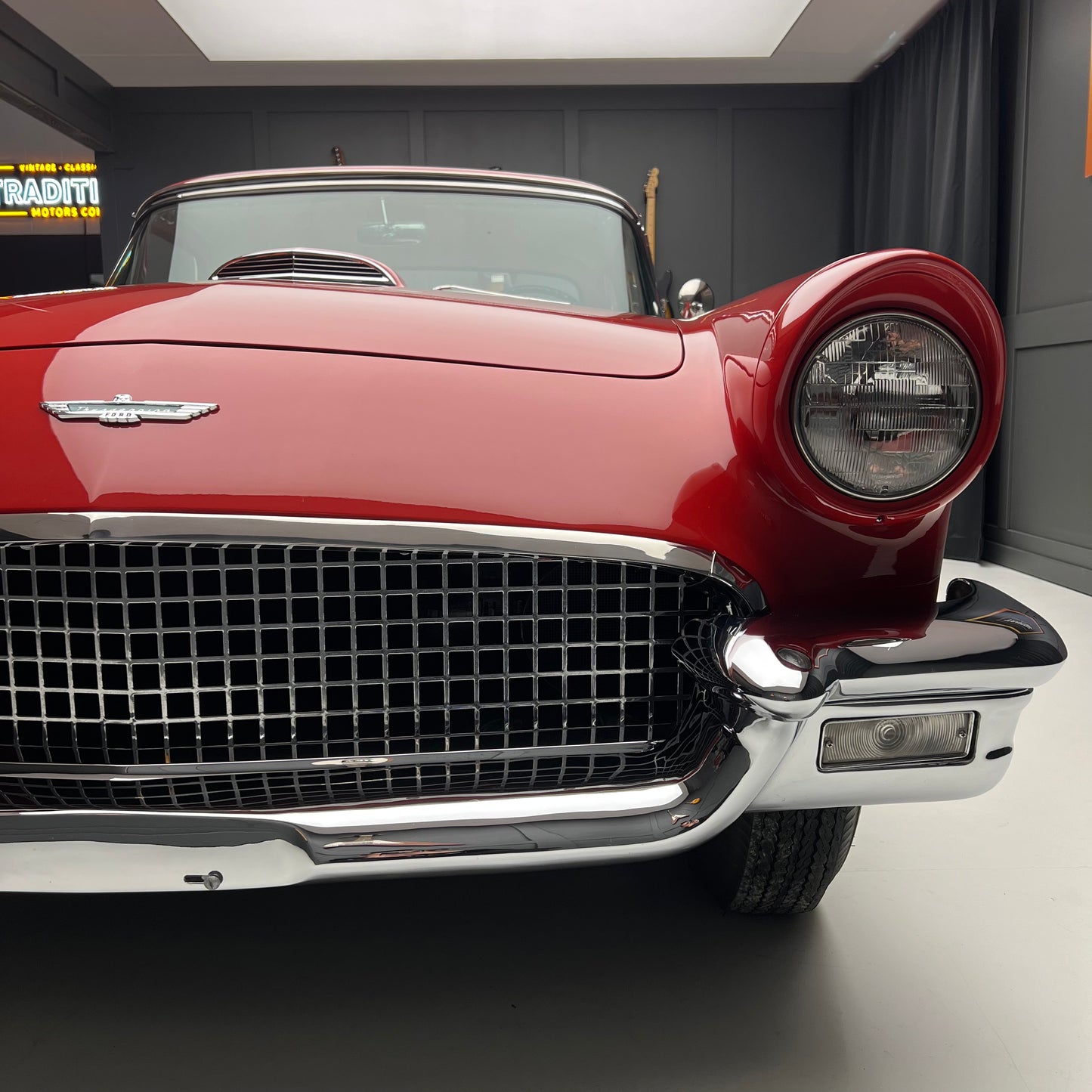 1957 Ford Thunderbird 312